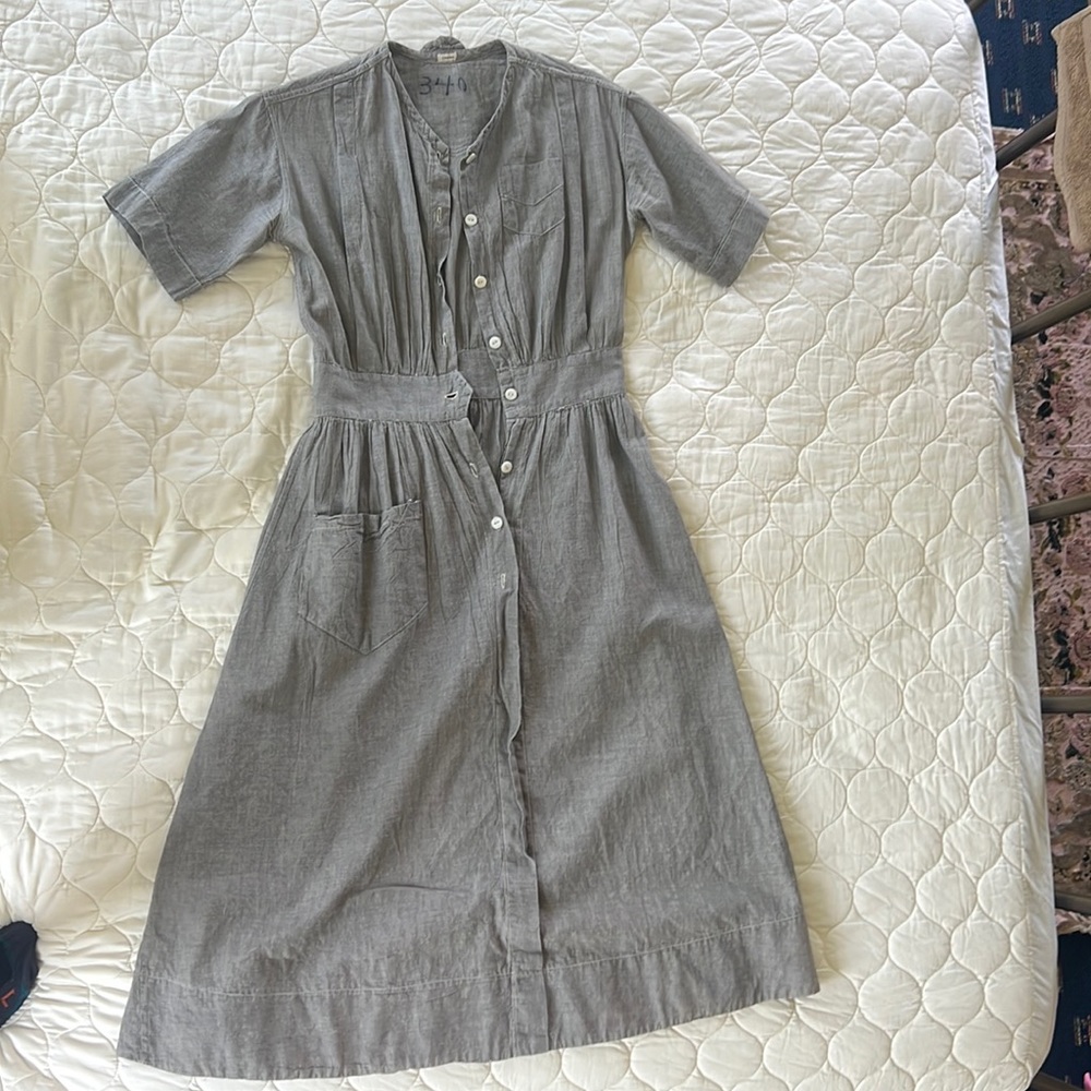 VINTAGE: uniform dress